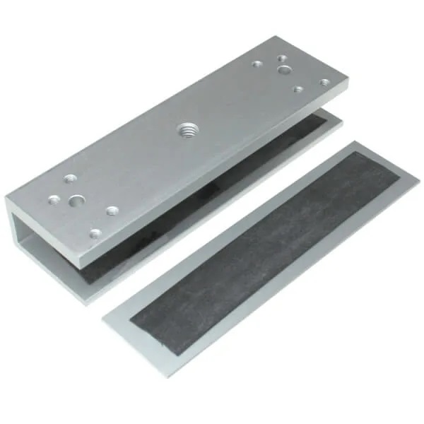 U-bracket-for-glass-doors-jpg
